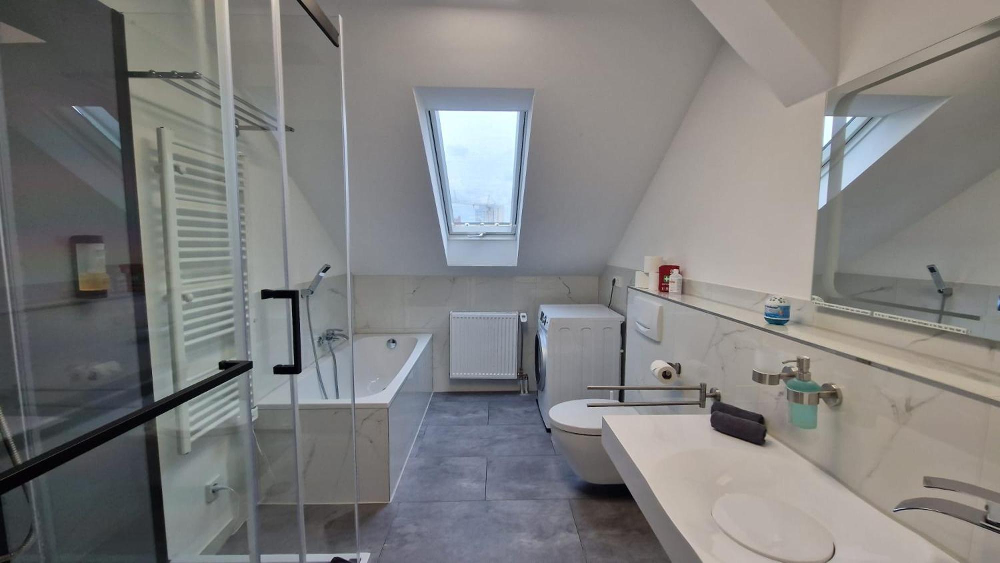 Auszeit2 Erfurt - Stilvolle Dachwohnung Mit Parkplatz - Zentrumsnah Exterior foto