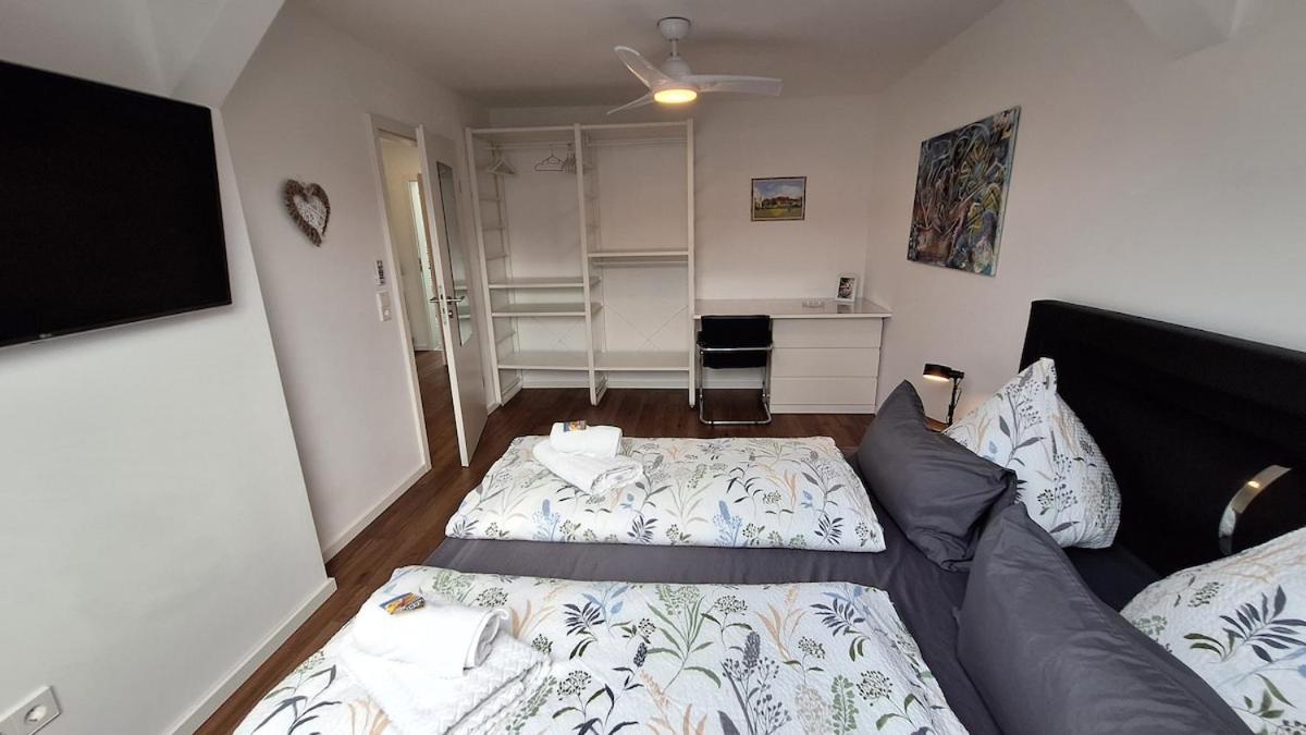 Auszeit2 Erfurt - Stilvolle Dachwohnung Mit Parkplatz - Zentrumsnah Exterior foto