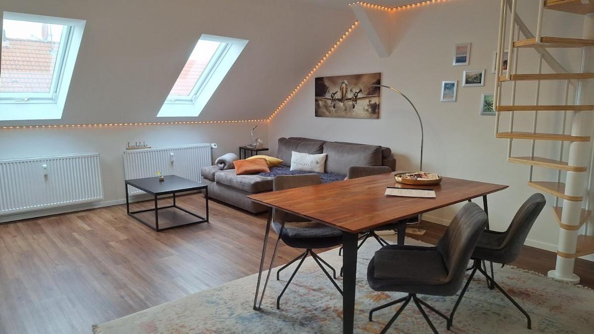 Auszeit2 Erfurt - Stilvolle Dachwohnung Mit Parkplatz - Zentrumsnah Exterior foto